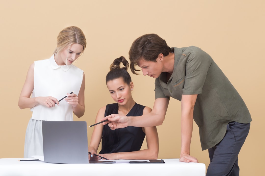 Scheduling Recurring Meetings: Pros and Cons